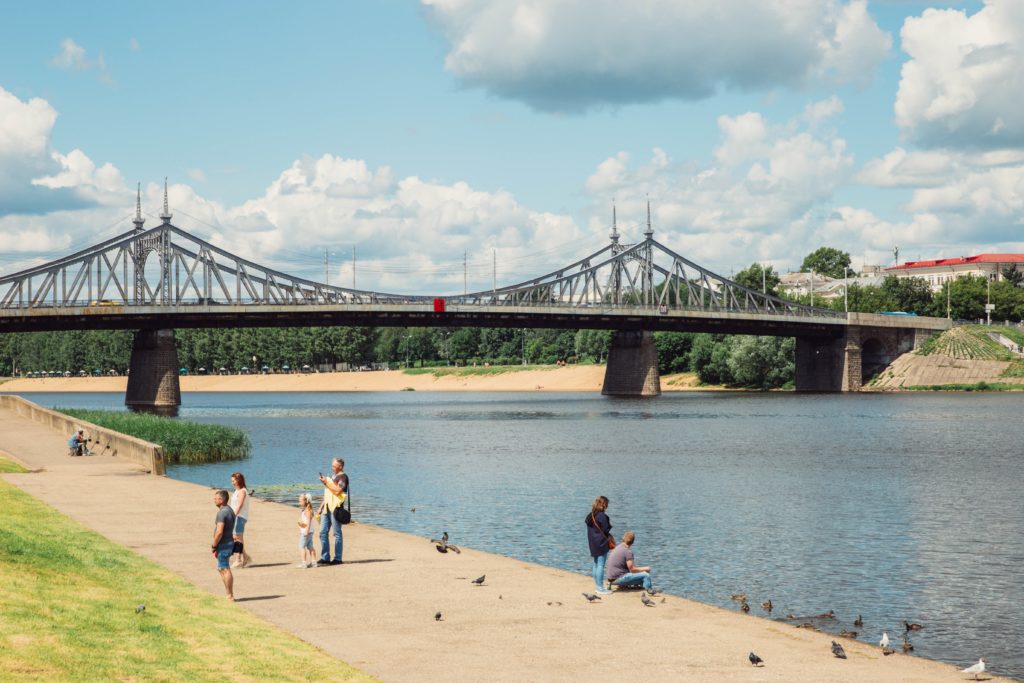 Как правильно выбрать место для купания и что делать, если кто-то начал тонуть Как правильно выбрать место для купания и что делать, если кто-то начал тонуть