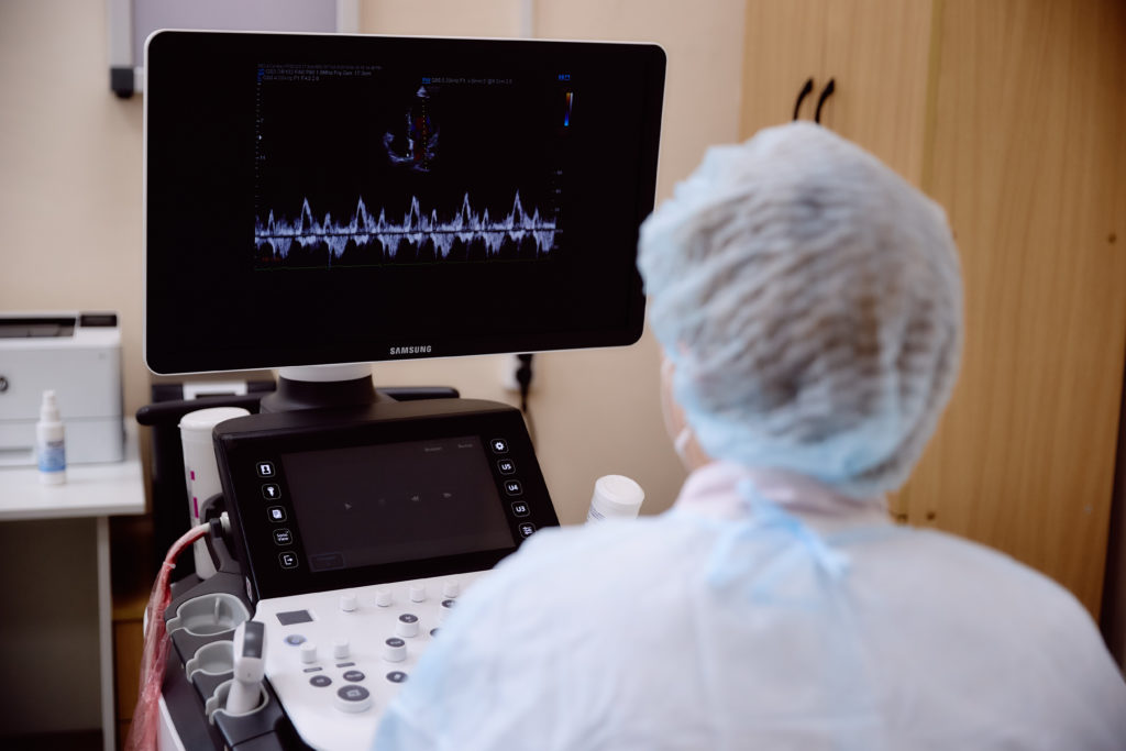 Современное УЗИ подарили тверскому клиническому лечебно-реабилитационному центру