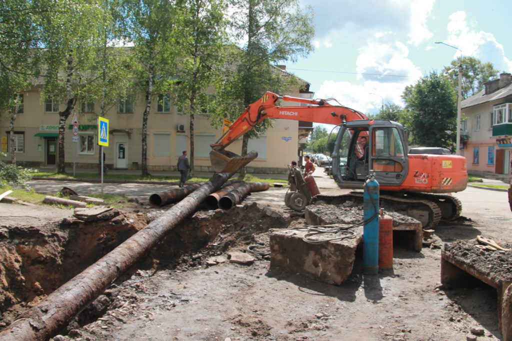 В Нелидово проходит капитальный ремонт теплотрассы
