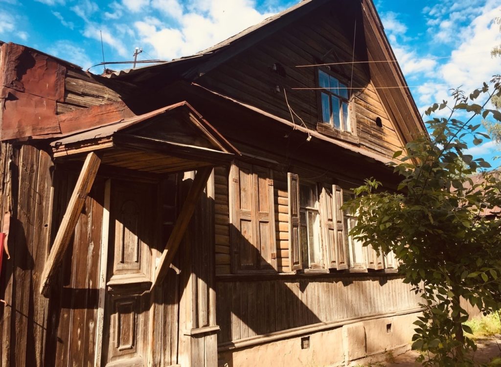 Том Сойер Фест ищет леса и стремянки для восстановления старинного дома в Твери