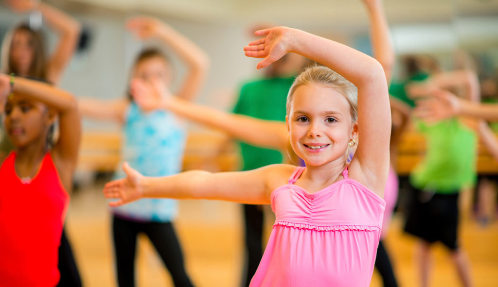 Дом народного творчества приглашает юных жителей Твери потанцевать