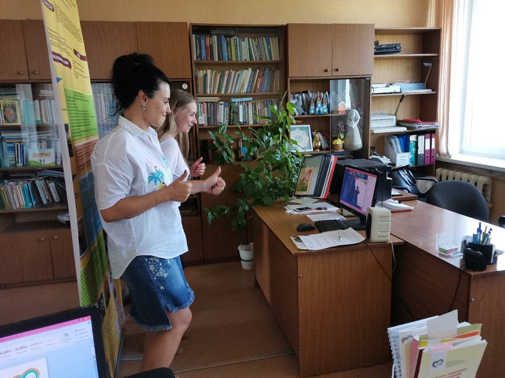Центр семейного хобби в Твери приглашает на «Сказку из чемодана» Центр семейного хобби в Твери приглашает на «Сказку из чемодана»