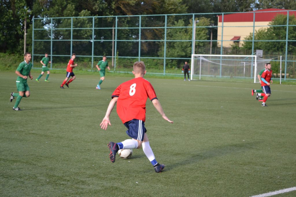 Тверские футболисты открыли летний сезон Тверские футболисты открыли летний сезон