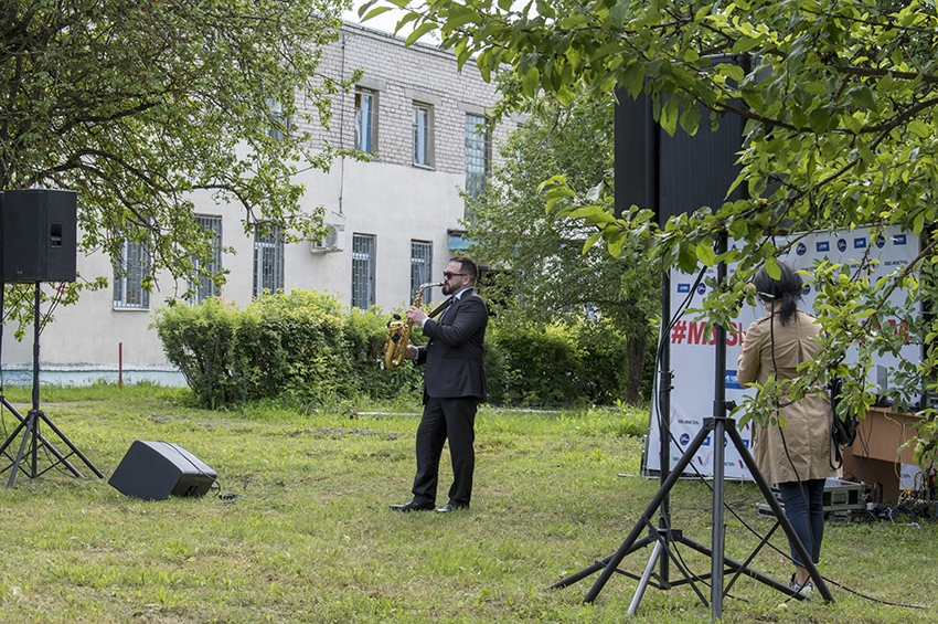 Золотая скрипка России сыграла в благодарность тверским врачам