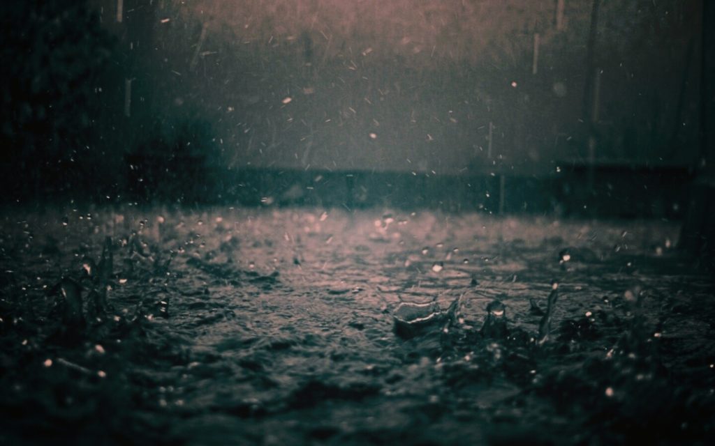 На Тверскую область обрушится сильный ливень с грозой