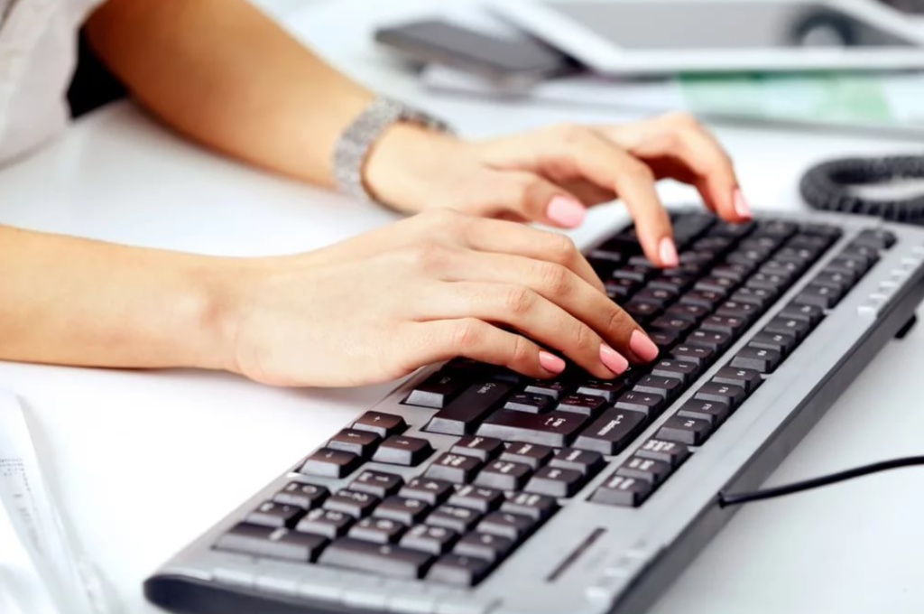 В Верхневолжье учреждено звание «Почётный журналист Тверской области»