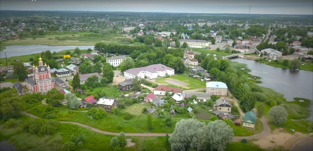 Пять причин побывать в Торопце: какие красоты нашёл блогер в Тверской области Пять причин побывать в Торопце: какие красоты нашёл блогер в Тверской области