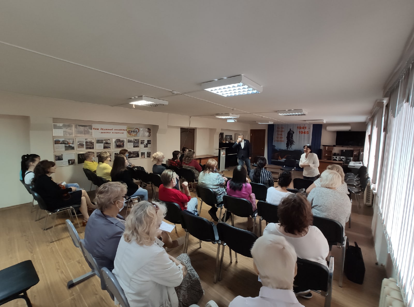 «Вы - конструкторы будущего»: Андрей Белоцерковский встретился со ржевскими педагогами