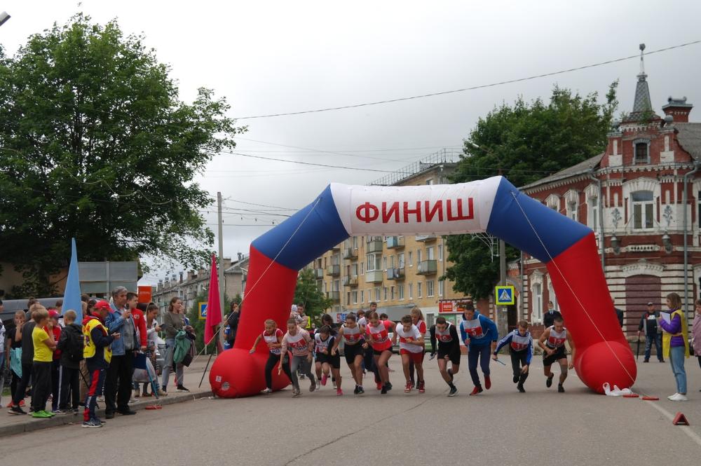 Жители и гости Бологовского района стали участниками легкоатлетической эстафеты Жители и гости Бологовского района стали участниками легкоатлетической эстафеты