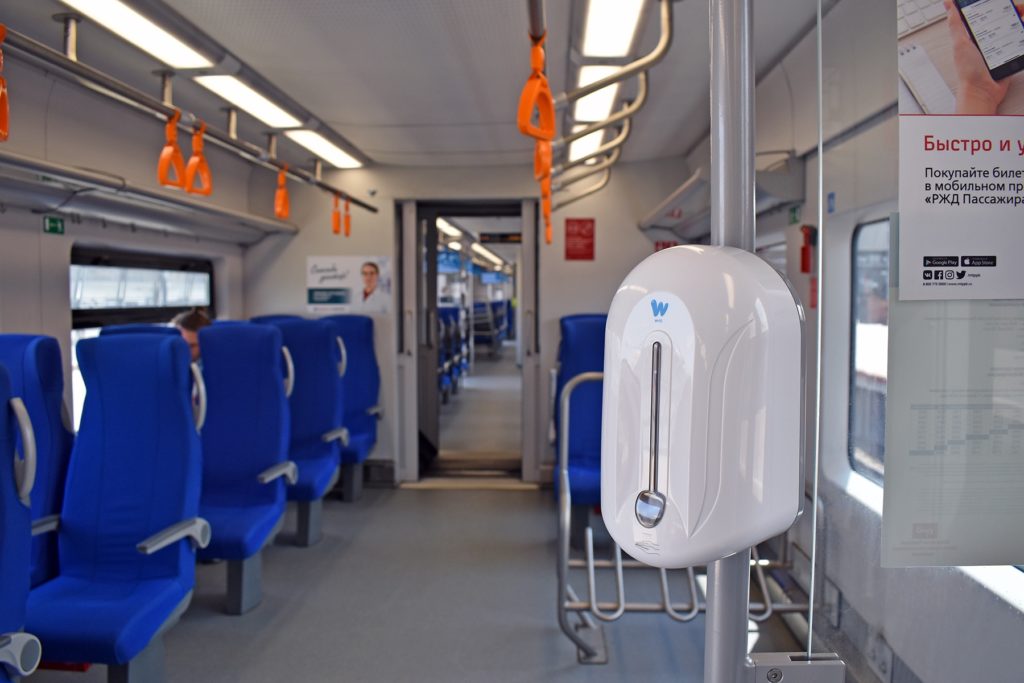 В тверских электричках увеличили количество санитайзеров в два раза