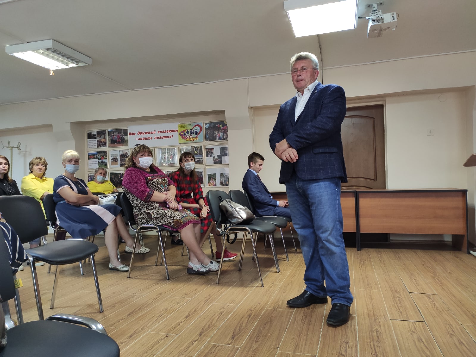 «Вы - конструкторы будущего»: Андрей Белоцерковский встретился со ржевскими педагогами