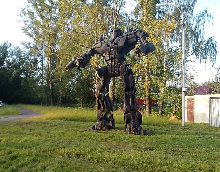В Тверской области был замечен Оптимус Прайм В Тверской области был замечен Оптимус Прайм