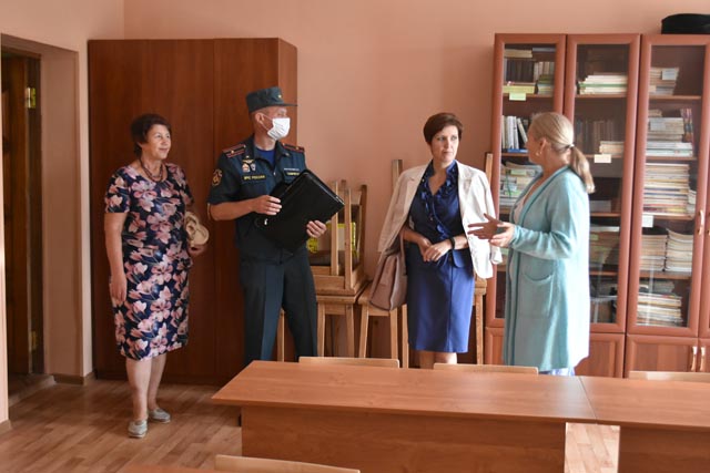 В районе Тверской области прошла приемка учебных заведений к новому учебному году В районе Тверской области прошла приемка учебных заведений к новому учебному году