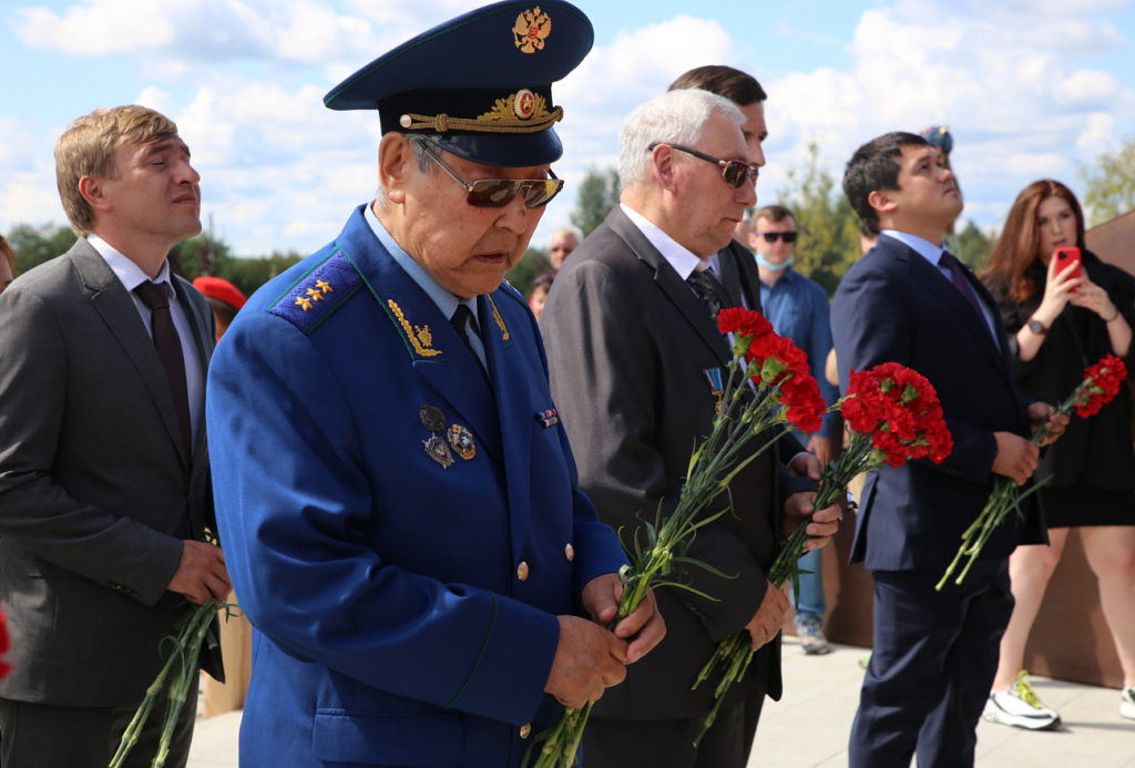 Делегация из Якутии посетила памятные места Ржевского района Тверской области Делегация из Якутии посетила памятные места Ржевского района Тверской области