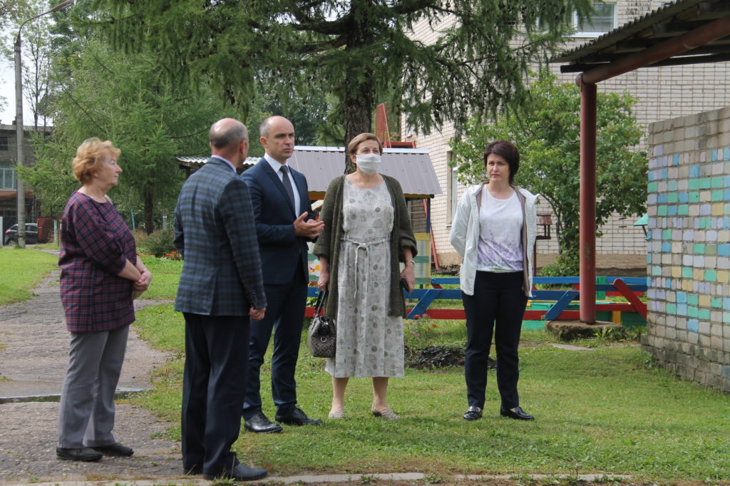 В Нелидовском районе готовятся к новому учебному году