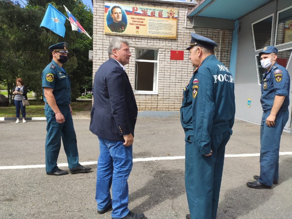 Андрей Белоцерковский посетил Ржевскую пожарную часть имени Героя Советского Союза Александра Константинова Андрей Белоцерковский посетил Ржевскую пожарную часть имени Героя Советского Союза Александра Константинова