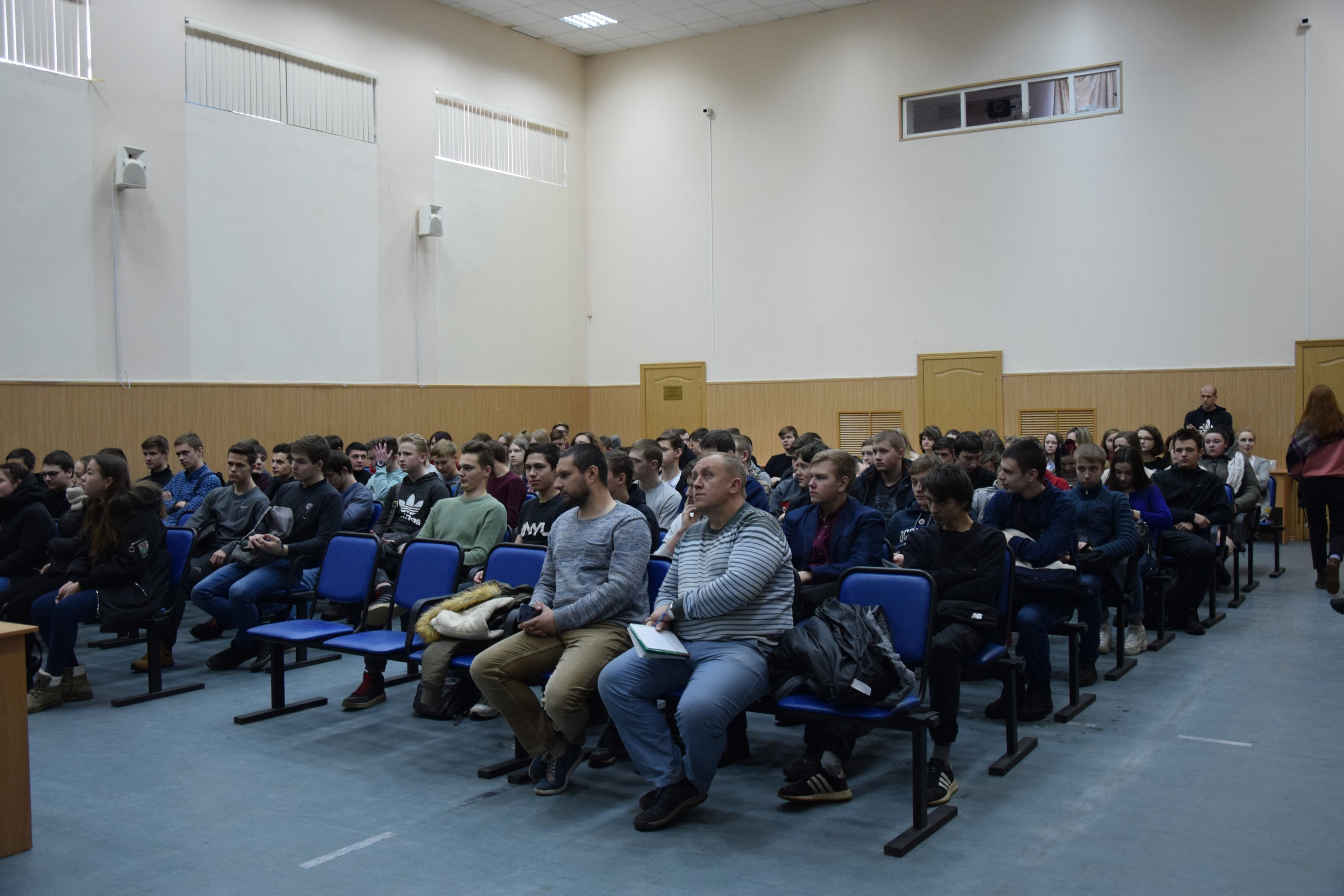 Реальная фантастика: как тверские писатели Савинов и Емельянов покорили умы миллионов читателей по всему миру