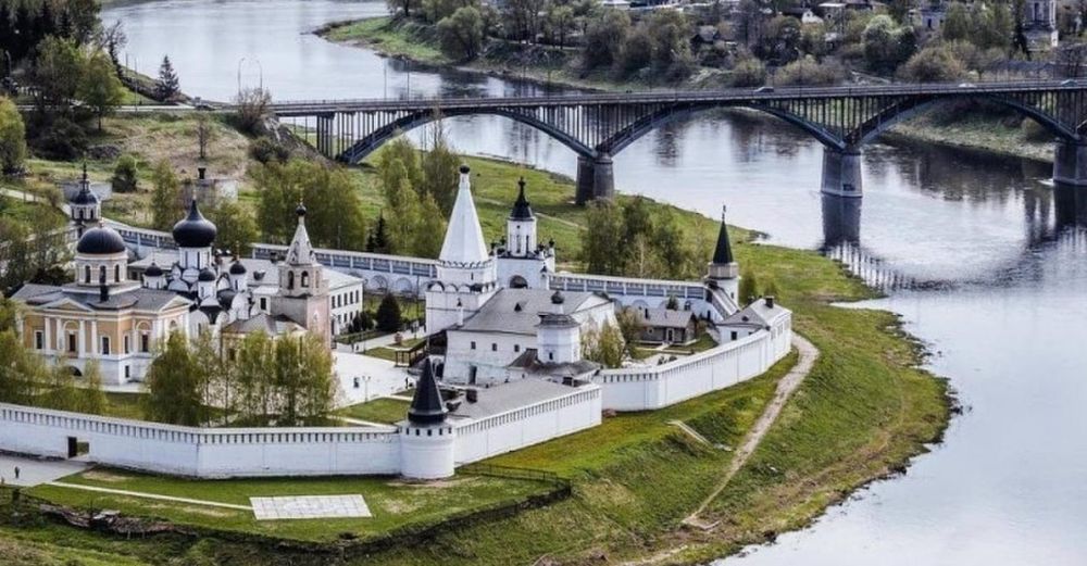 Губернатор Тверской области поздравил жителей Старицкого района с праздником Губернатор Тверской области поздравил жителей Старицкого района с праздником