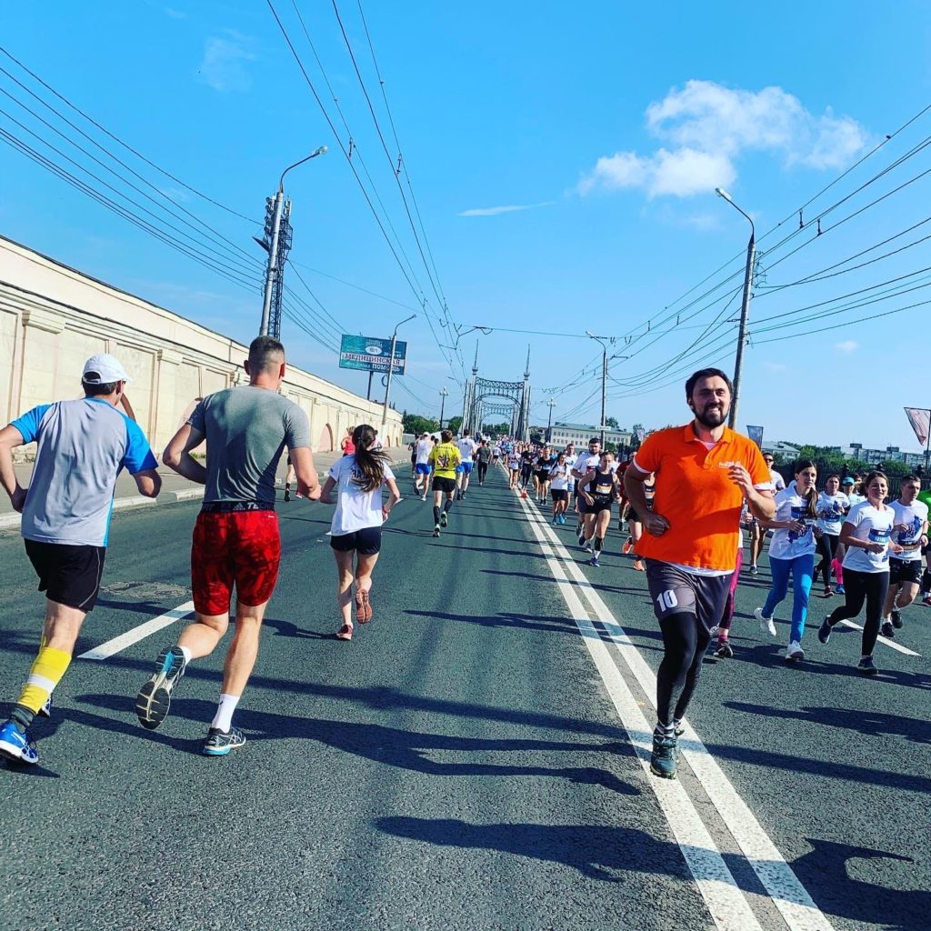 Фото с Всероссийского полумарафона «Забег.РФ» в Твери