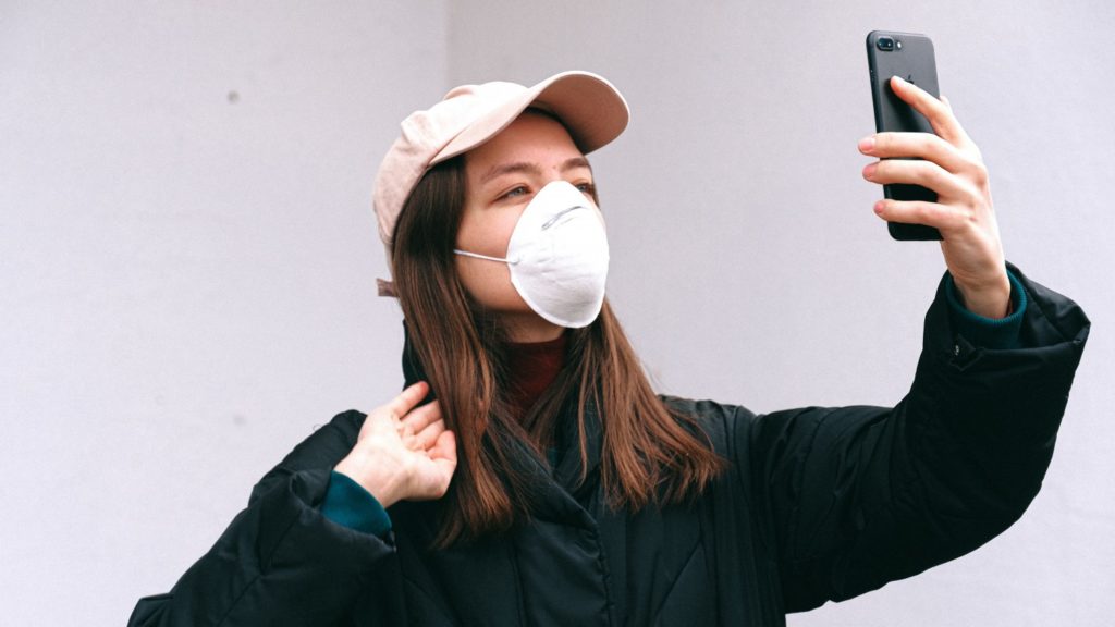 Жителям Тверской области предлагают сфотографироваться в защитной маске и поддержать всемирный флешмоб Жителям Тверской области предлагают сфотографироваться в защитной маске и поддержать всемирный флешмоб