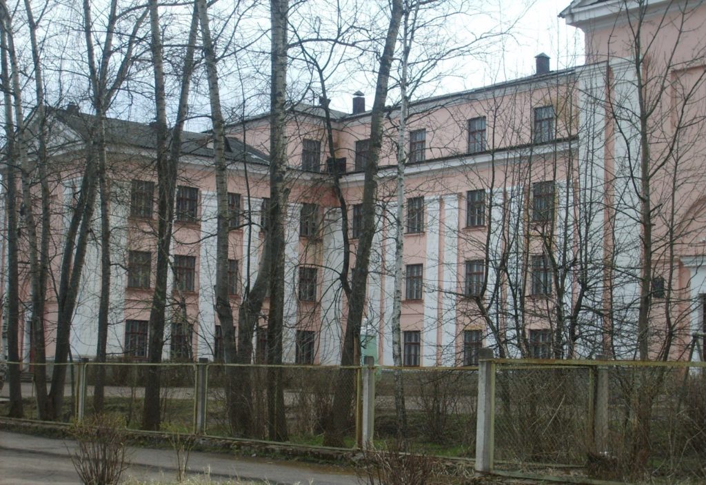 В 2021 году школы Нелидовского округа получат субсидии на ремонт