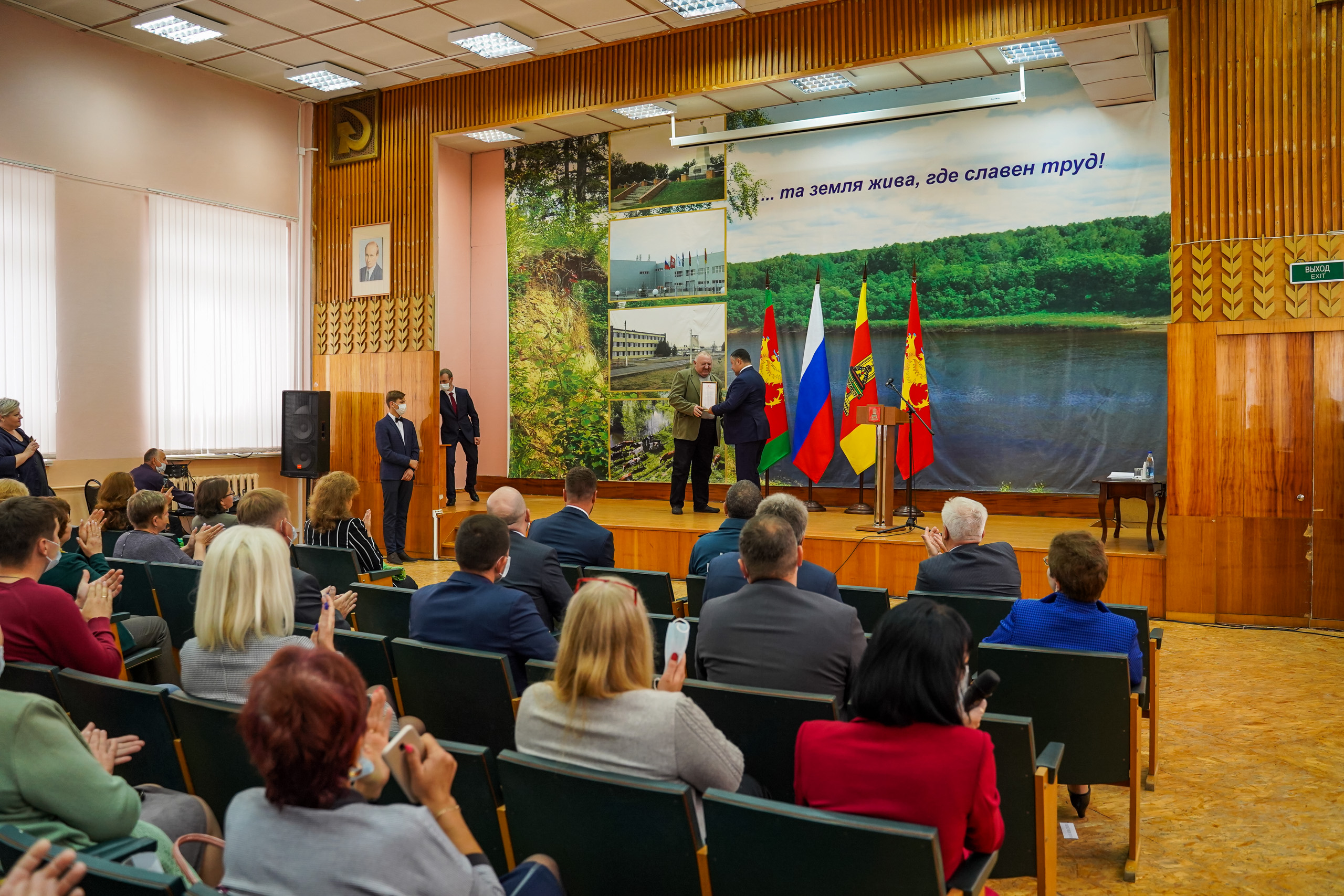 Знаковый день: губернатор Игорь Руденя проверил, как выполняются областные поручения во Ржеве