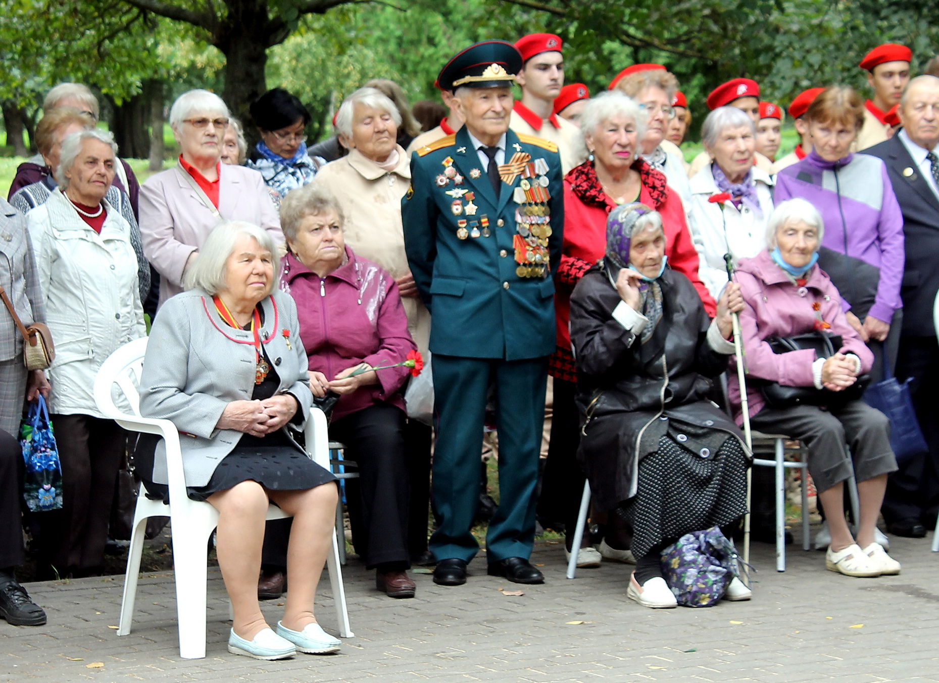 В Твери открыли памятник труженикам тыла города Калинина