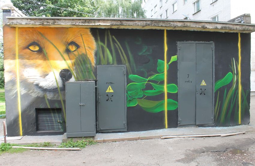 В Твери уличные художники превращают унылые подстанции в арт-объекты