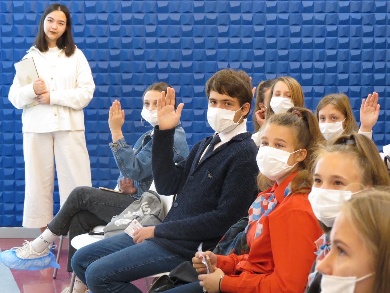 Вольный путешественник рассказал тверским школьникам, как объездил полмира