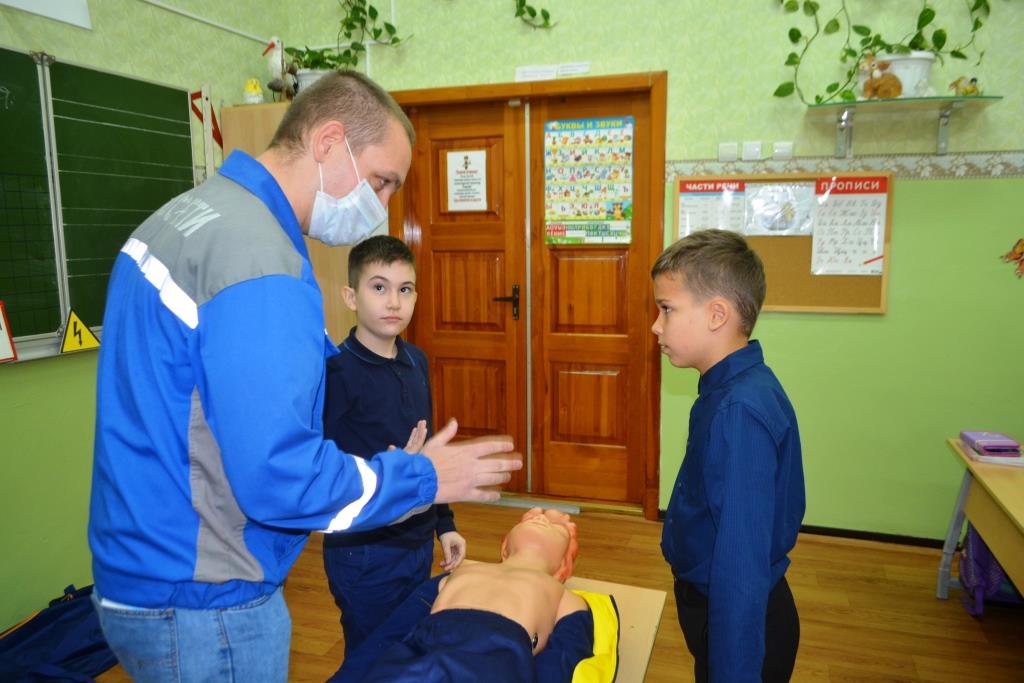 Специалисты Тверьэнерго формируют у школьников культуру безопасного обращения с электричеством