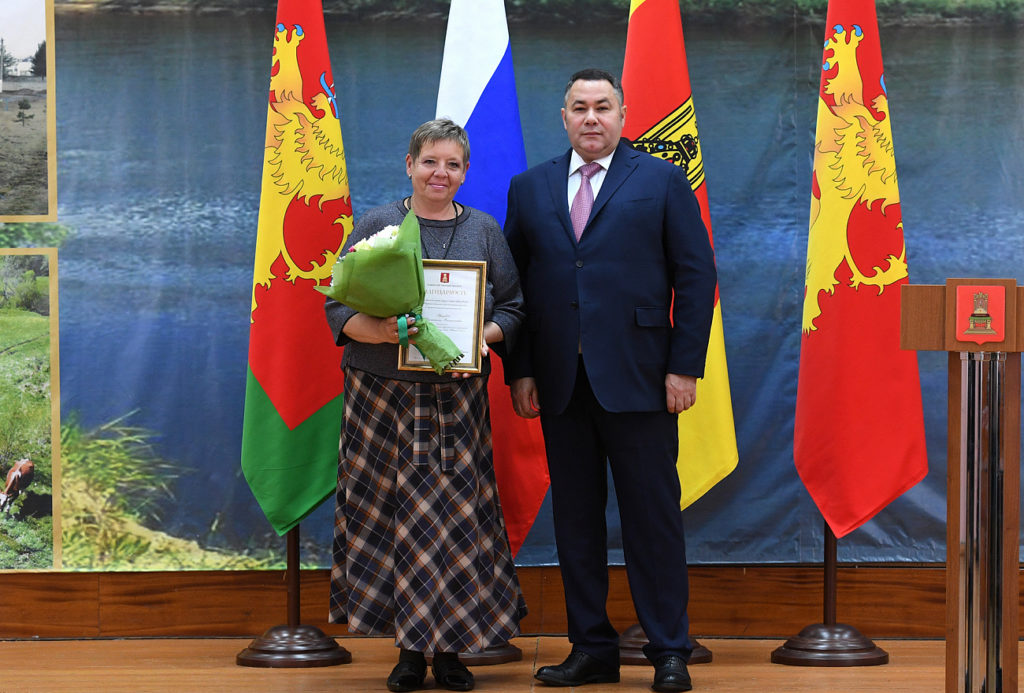 Губернатор наградил лучших педагогов Ржева и обсудил с ними вопросы образовательного процесса