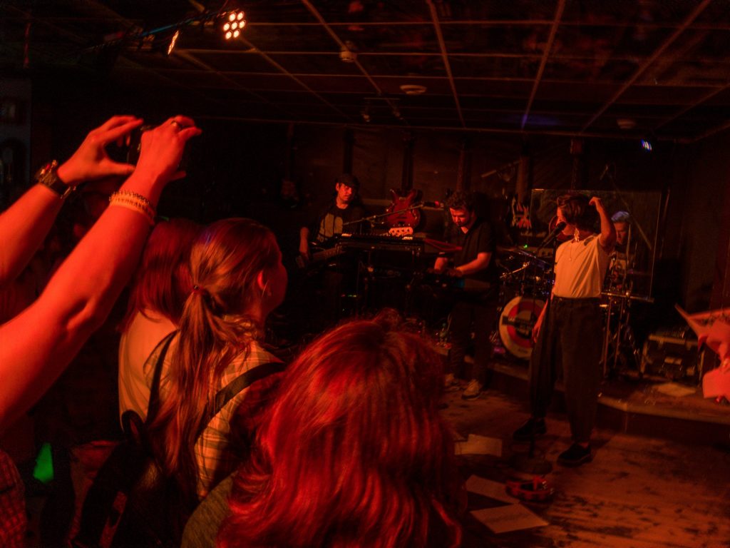 Тверской клуб "Биг Бен" приглашает на концерты Тверской клуб "Биг Бен" приглашает на концерты