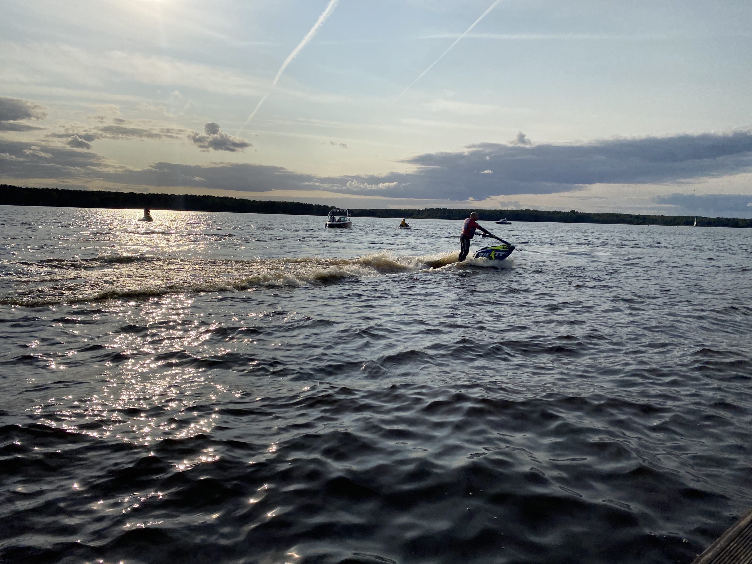 87 спортсменов из разных регионов приняли участие в Кубке России по аквабайку в Тверской области