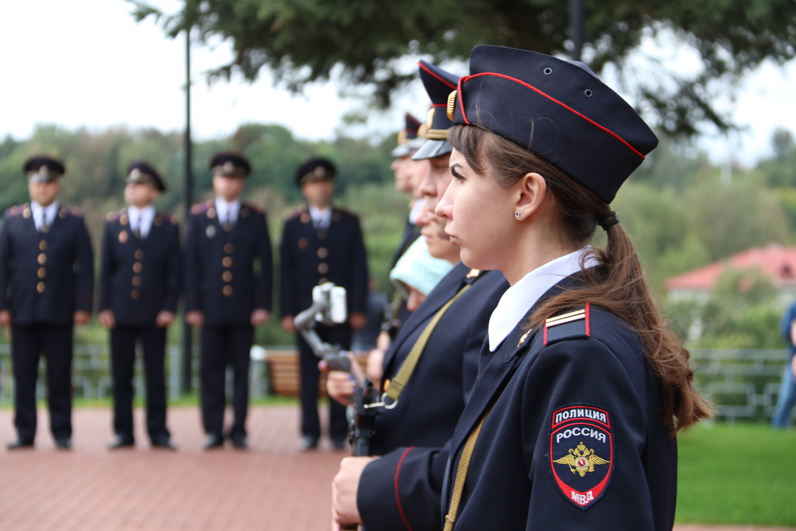 В полку прибыло: Андрей Белоцерковский поздравил полицейских Ржева с принятием присяги