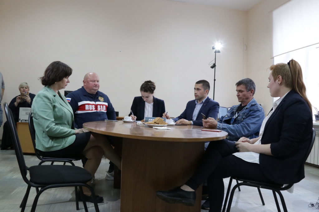 В Ржеве обсудили, как высшее образование повлияет на молодежь В Ржеве обсудили, как высшее образование повлияет на молодежь