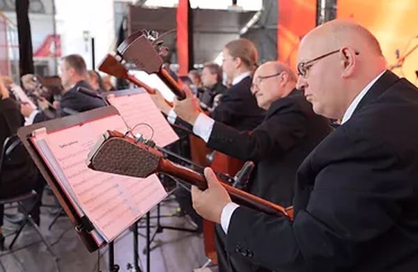 В Твери можно бесплатно послушать оркестр русских народных инструментов