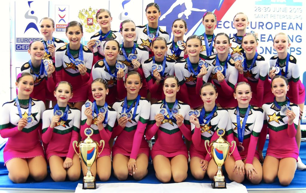 Танцевальный клуб "Звёзды" отметит 20-летие открытым праздничным концертом в Твери