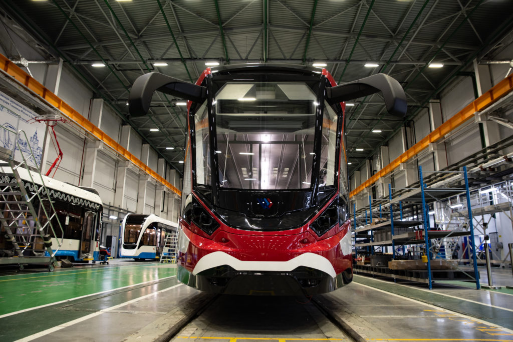 Тверской механический завод изготовил первый в России алюминиевый трамвай Тверской механический завод изготовил первый в России алюминиевый трамвай