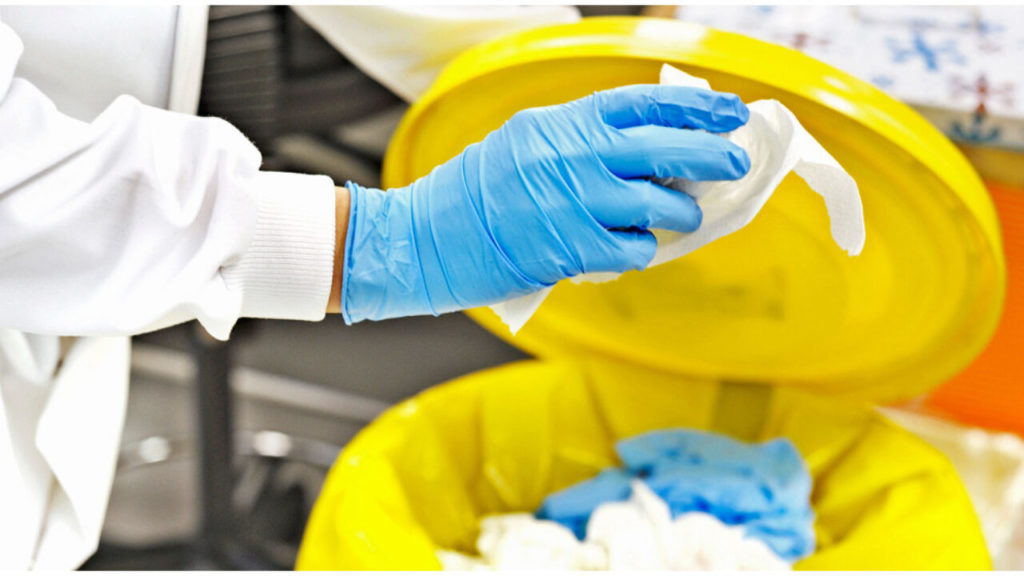 В Тверской области могут появиться контейнеры для утилизации масок В Тверской области могут появиться контейнеры для утилизации масок