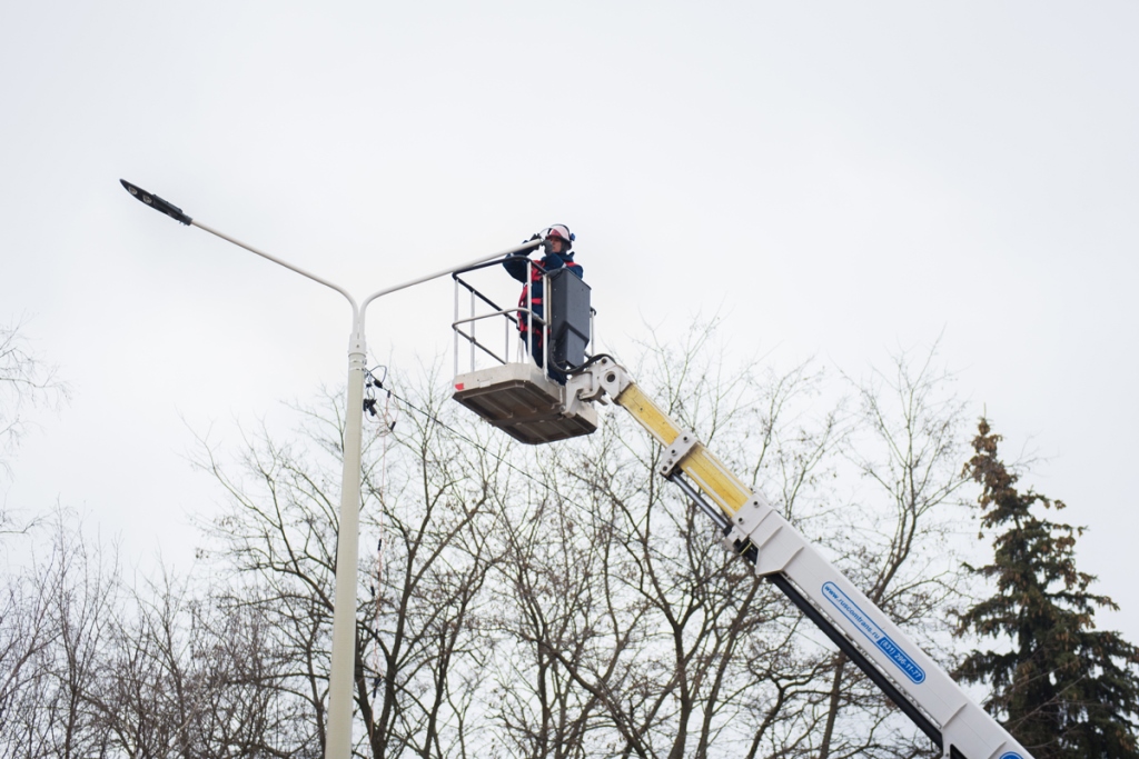 Тысячи светоточек: филиал «Россети Центр Тверьэнерго» осветил сотни улиц в городах Тверской области
