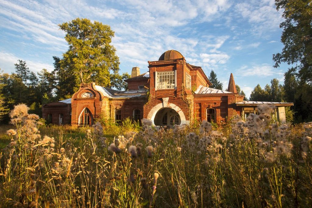 В Нелидово ищут собственников древней усадьбы В Нелидово ищут собственников древней усадьбы