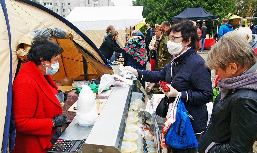 Конаковская ярмарка пела, плясала и угощала