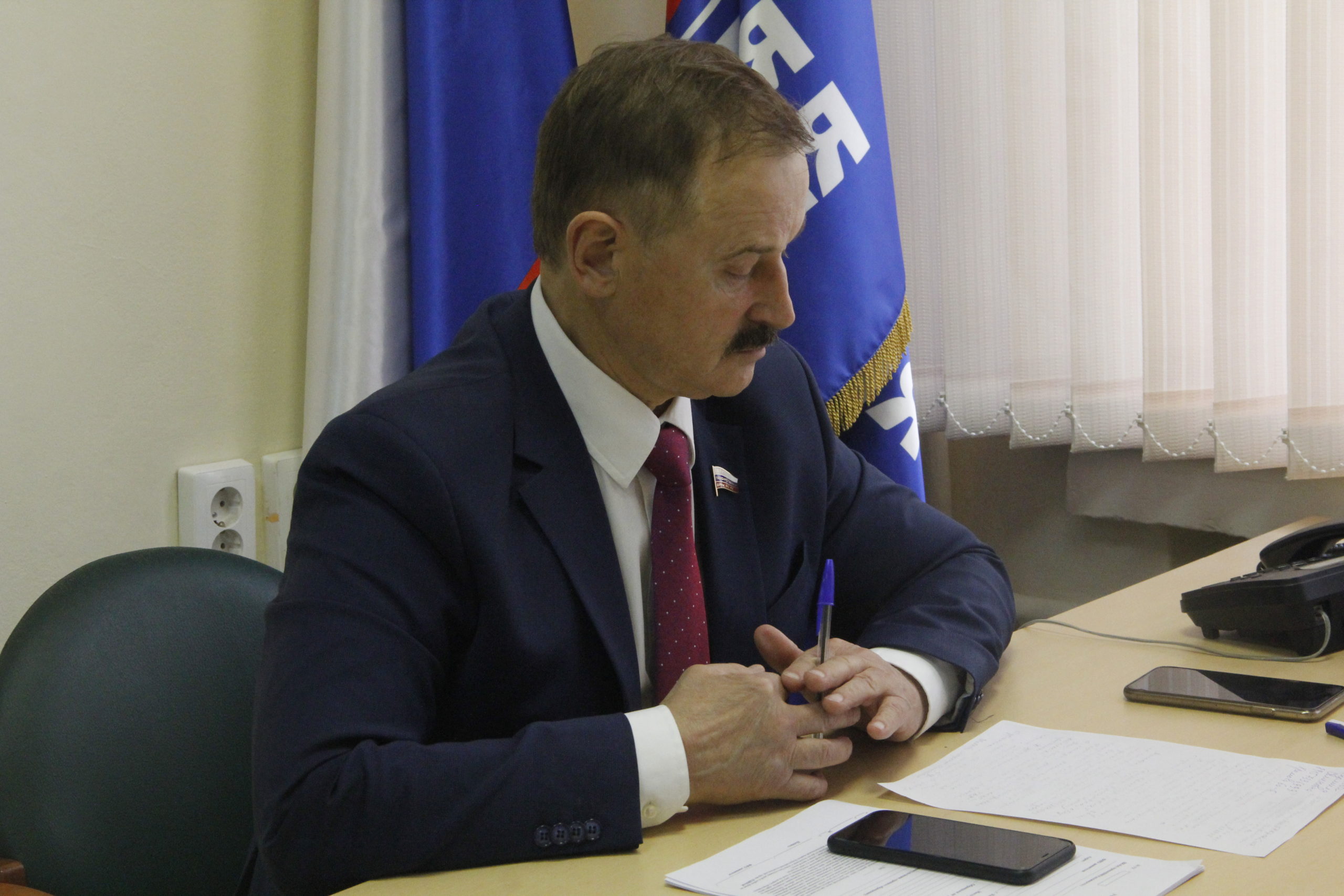 В Твери депутат Госдумы провел прием граждан дистанционно В Твери депутат Госдумы провел прием граждан дистанционно