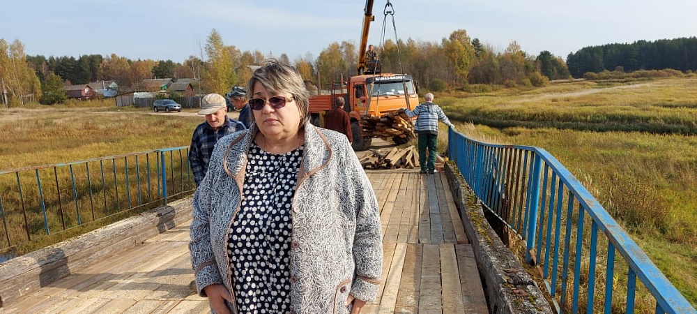 В Вышневолоцком городском округе отремонтировали мост в деревне Елизаветино В Вышневолоцком городском округе отремонтировали мост в деревне Елизаветино