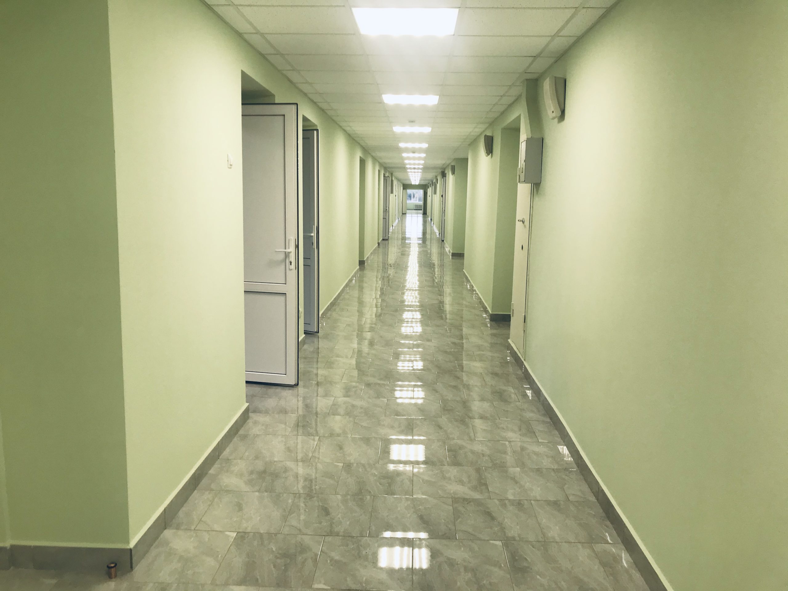 Губернатор Игорь Руденя поздравил с вековым юбилеем  Тверской медицинский колледж