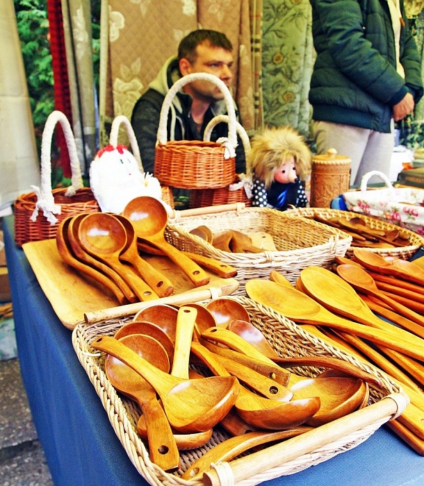 Конаковская ярмарка пела, плясала и угощала