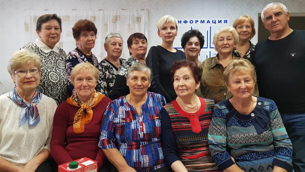 В Калязинском районе Тверской области депутаты помогают старшему поколению В Калязинском районе Тверской области депутаты помогают старшему поколению