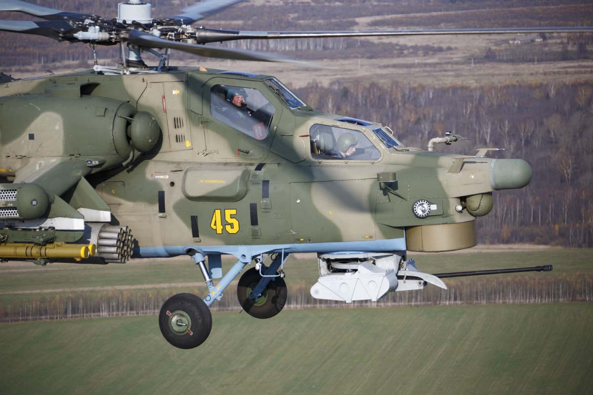 «Ночные охотники» отработали стрельбу по наземным мишеням в Тверской области