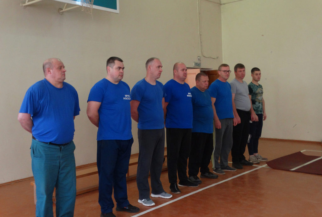 В Тверской области сотрудники МЧС сдали нормы ГТО
