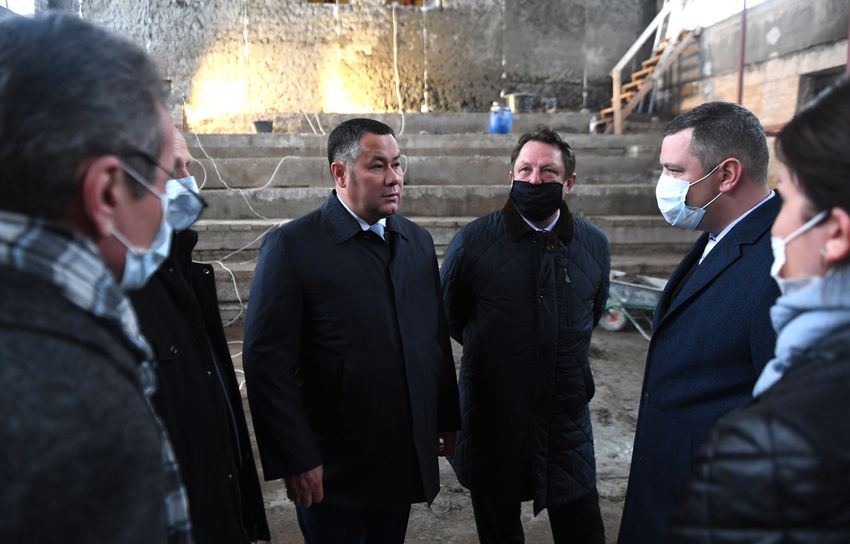 Губернатор поторопил сонковских чиновников с капремонтом межпоселенческого дома досуга